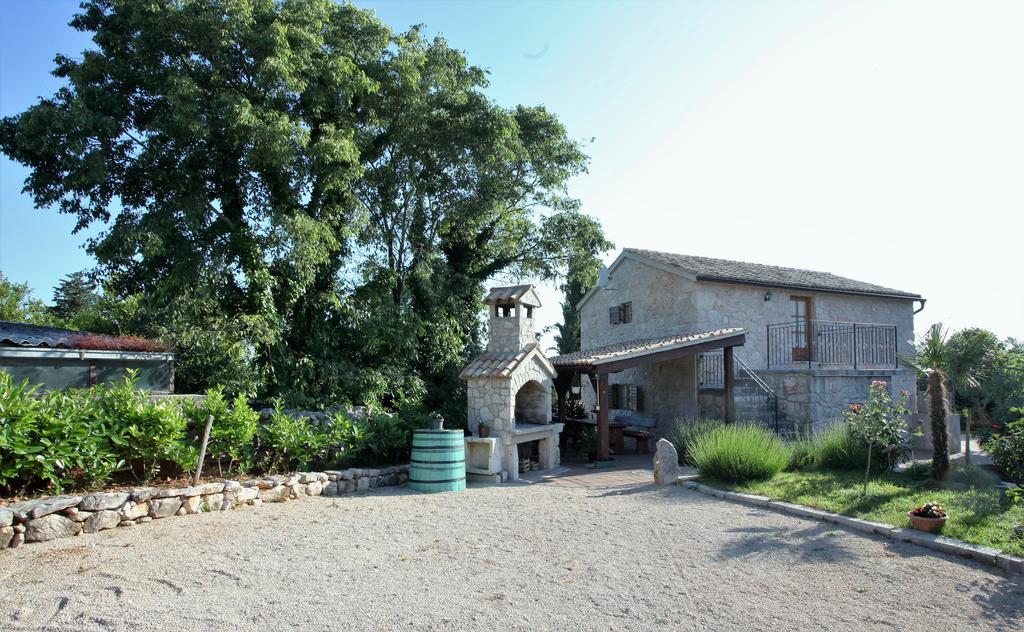 Holiday Home Rasopas Малинська Екстер'єр фото