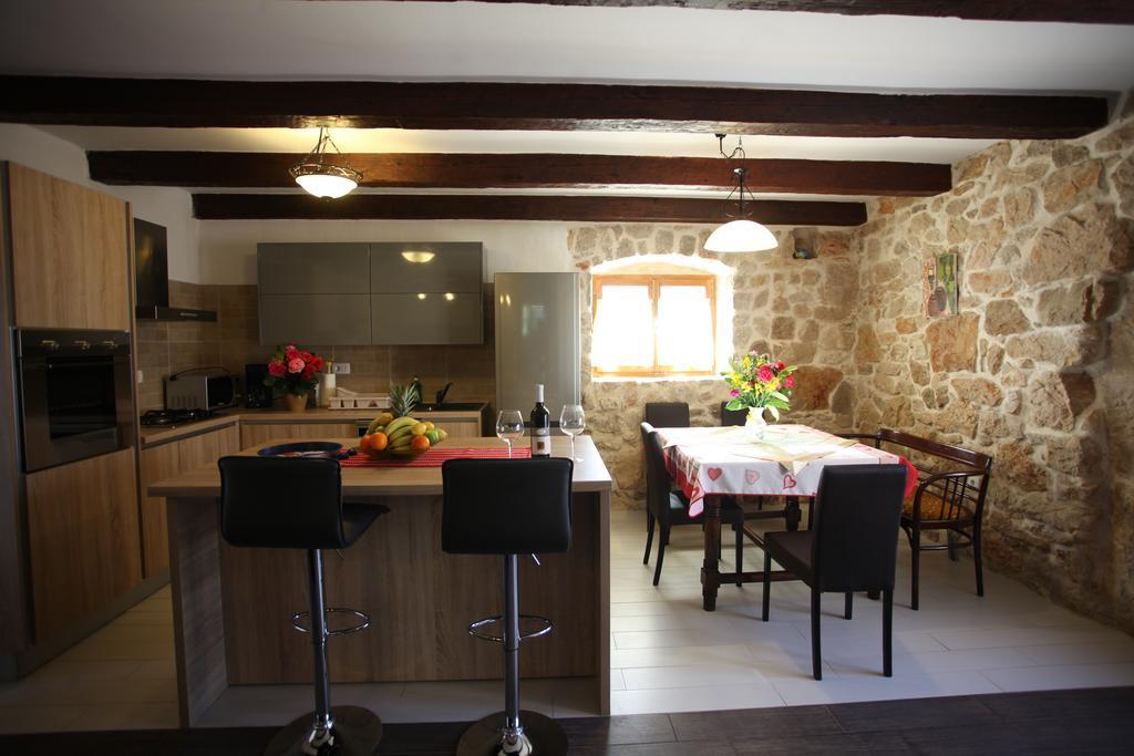 Holiday Home Rasopas Малинська Екстер'єр фото