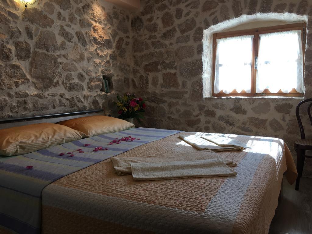 Holiday Home Rasopas Малинська Екстер'єр фото